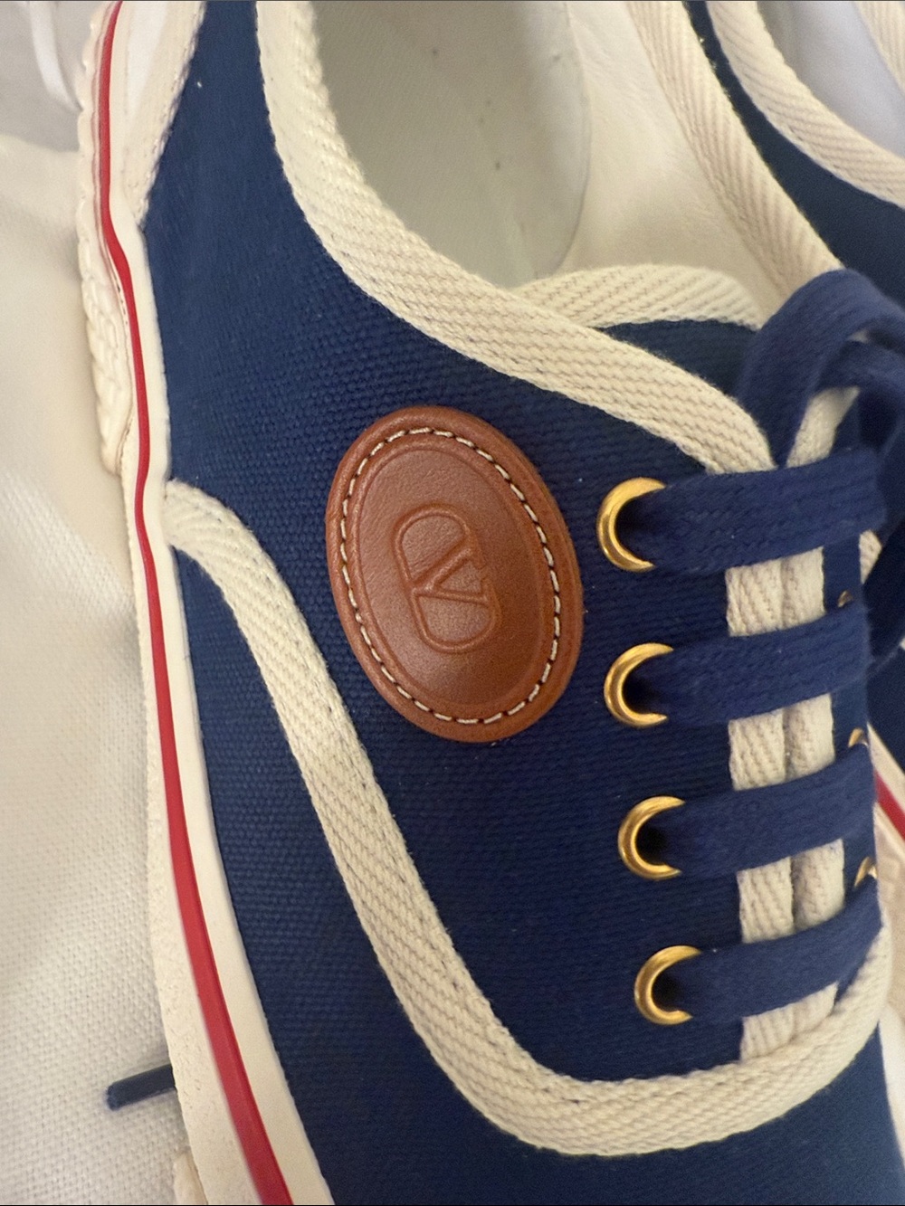 Valentino Garavani Navy Canvas Low-Top Sneakers with CreamwTrim and Red Stripe41 - Picture 2 of 7